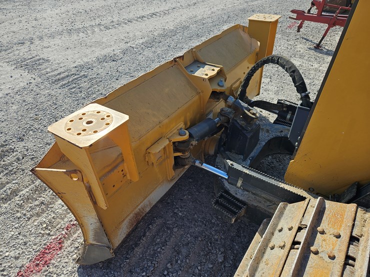 2017-deere-650k-xlt-image-16