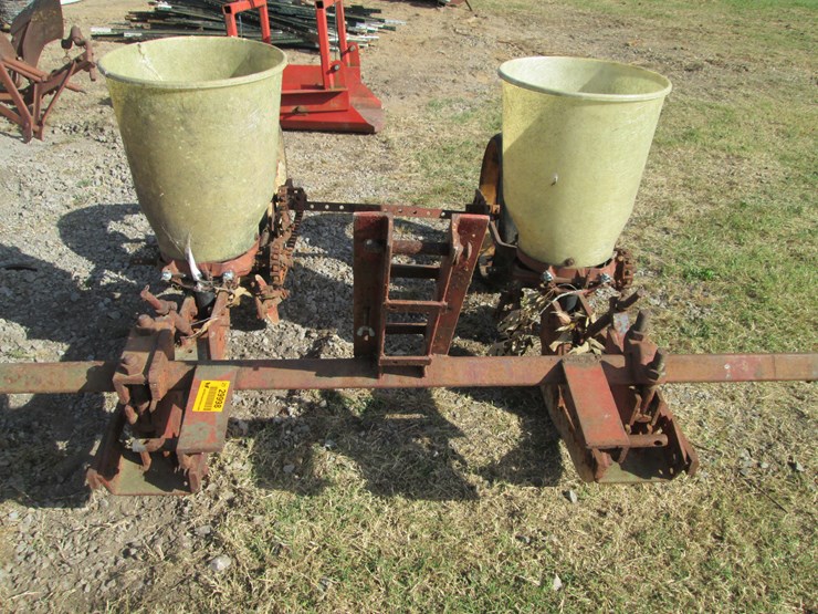 #2017-•-2-row-planter-inv#-29998-image-8
