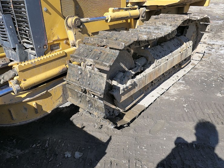 2000-deere-450h-image-9