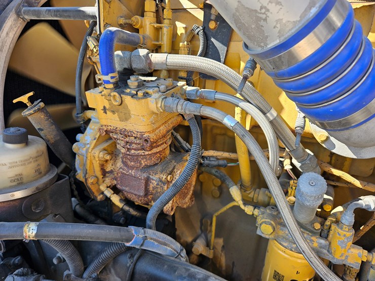 2007-peterbilt-379-image-25