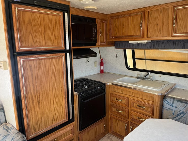 jayco-eagle-camper-image-7