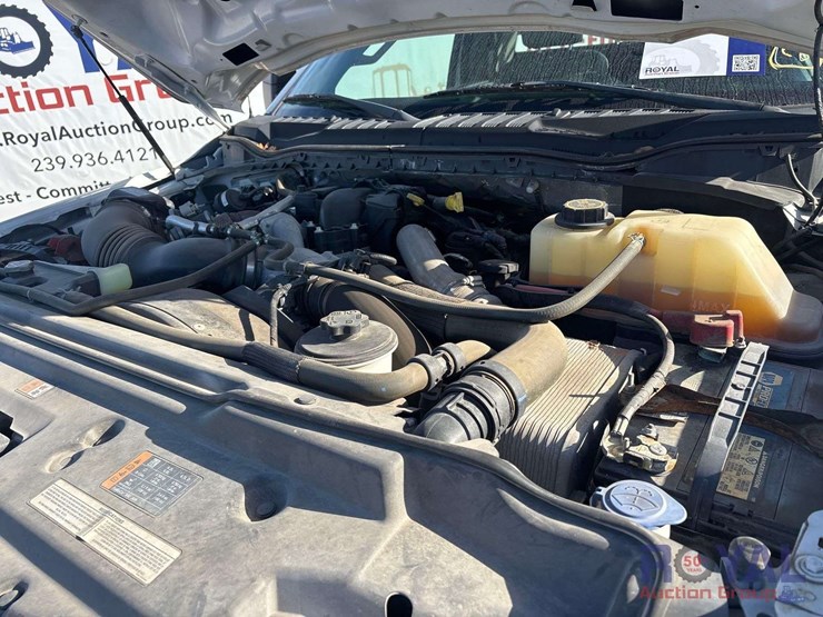 2019-ford-f350-image-16