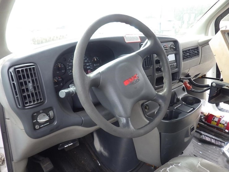 1999-gmc-s/a-passenger-bus-image-10