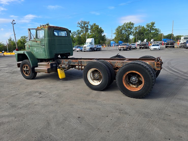 dodge-800-image-10