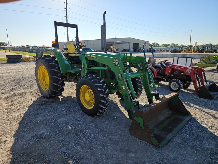 2003-john-deere-6403-image-22