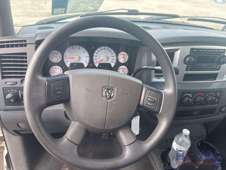 2008-dodge-ram-1500-image-11