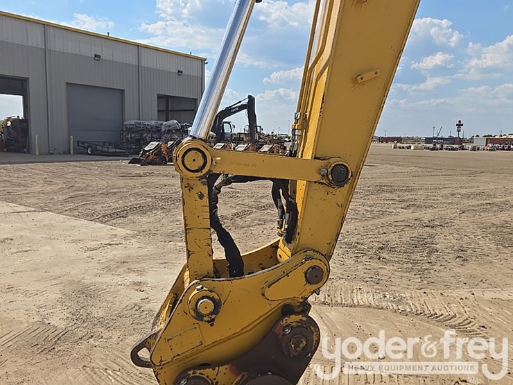 2019-caterpillar-313fl-image-13
