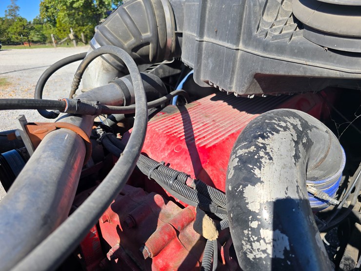 2015-peterbilt-579-image-49