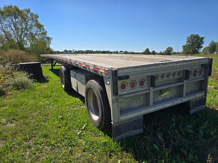 2007-reitnouer-flatbed-image-21