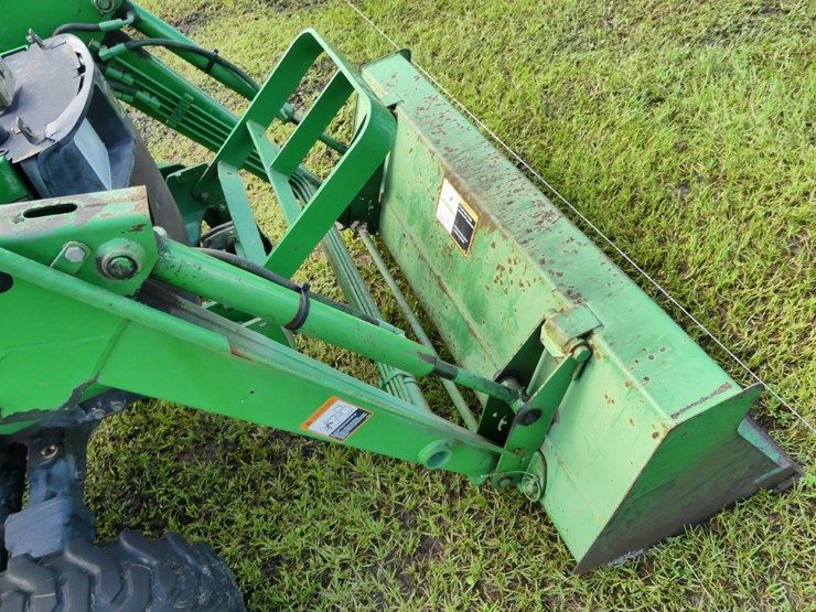 john-deere-4210-image-9