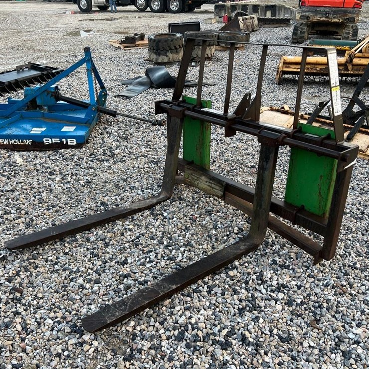 JOHN DEERE 46