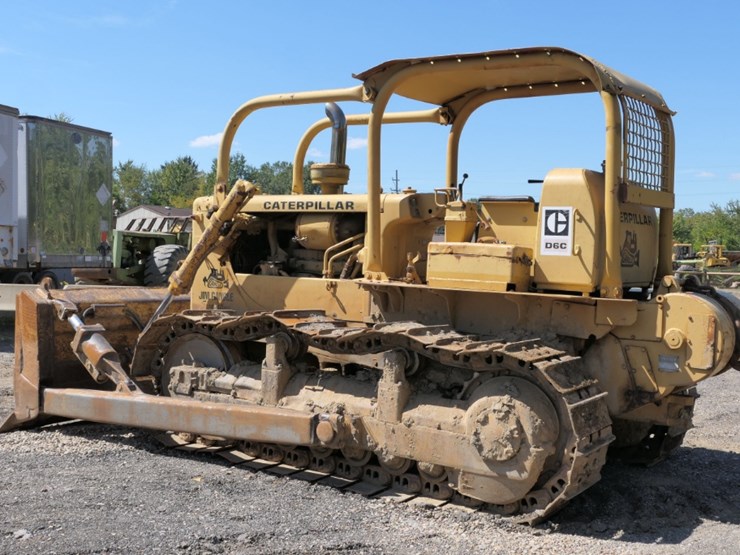 caterpillar-d6c-image-2