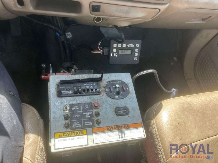 2002-ford-f450-image-38
