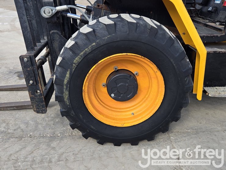 2017-jcb-930-image-14