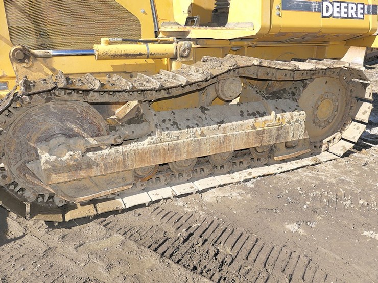 2000-deere-450h-image-10