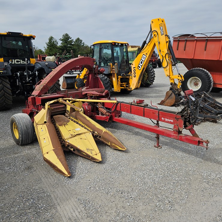 NEW HOLLAND 892