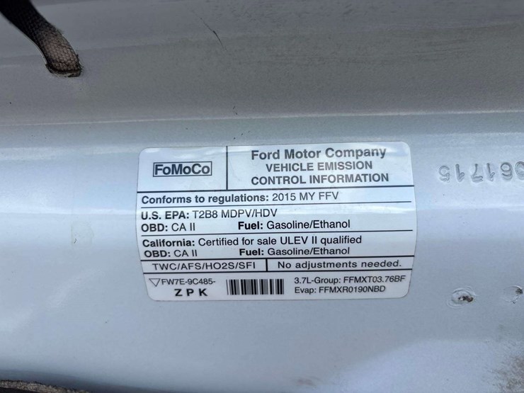 2015-ford-transit-image-18