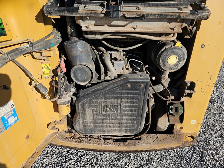 2008-caterpillar-256c-image-18