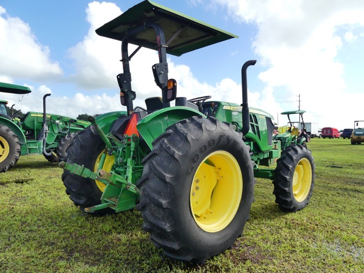 2015-john-deere-5075e-image-3