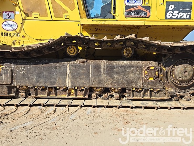 2016-komatsu-d65pxi-18-image-22
