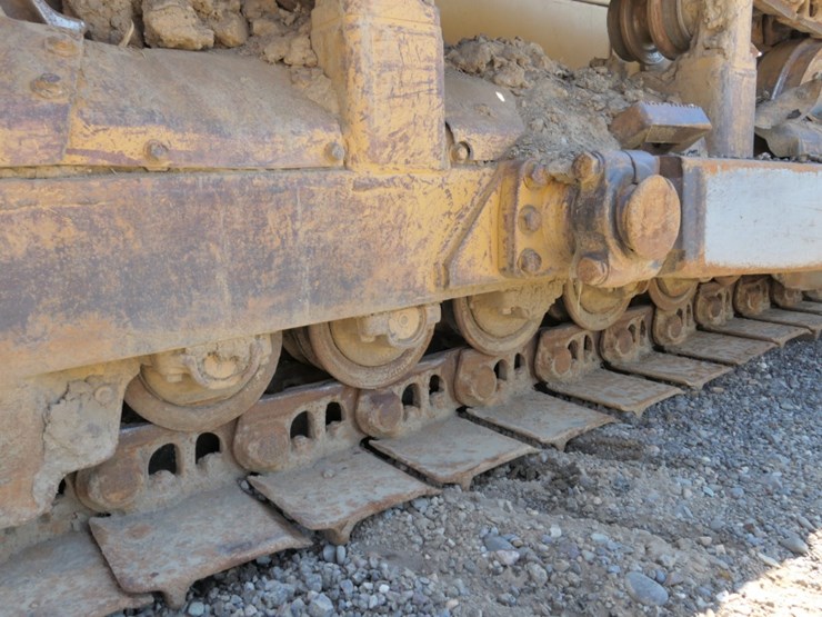 caterpillar-d6c-image-18