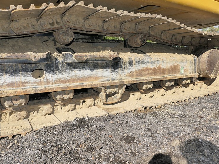 caterpillar-317-image-17