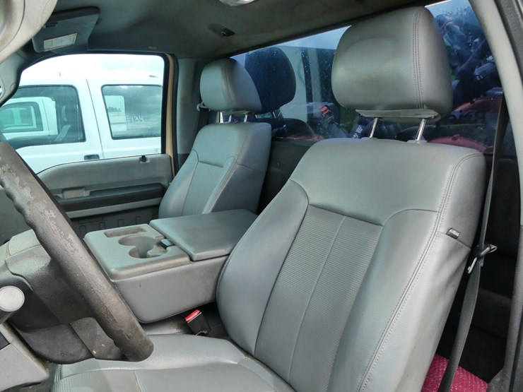 2015-ford-f250-xl-image-9