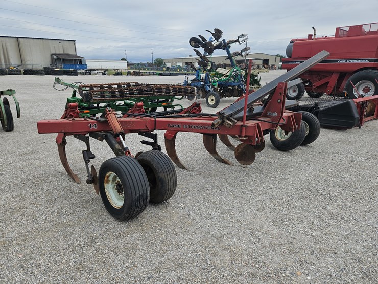 case-ih-14-image-9