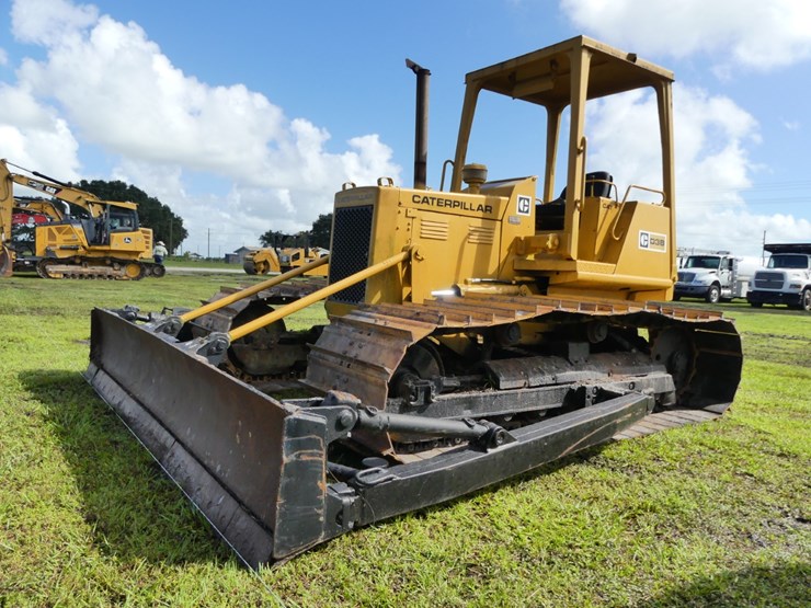 caterpillar-d3b-image-1
