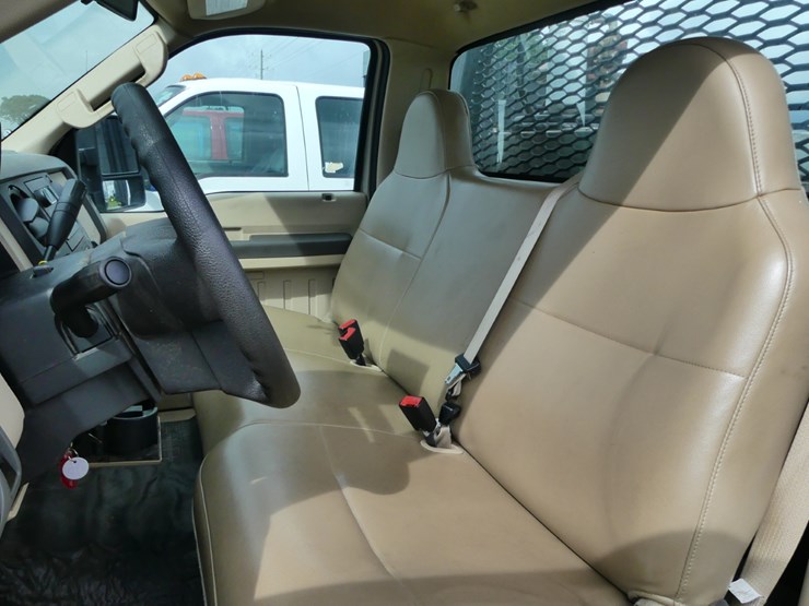 2008-ford-f550-xl-image-9