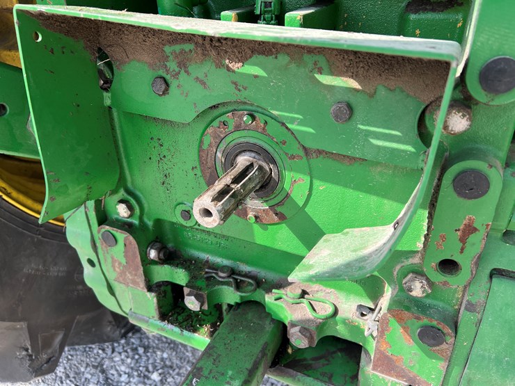 2014-john-deere-6175r-image-21