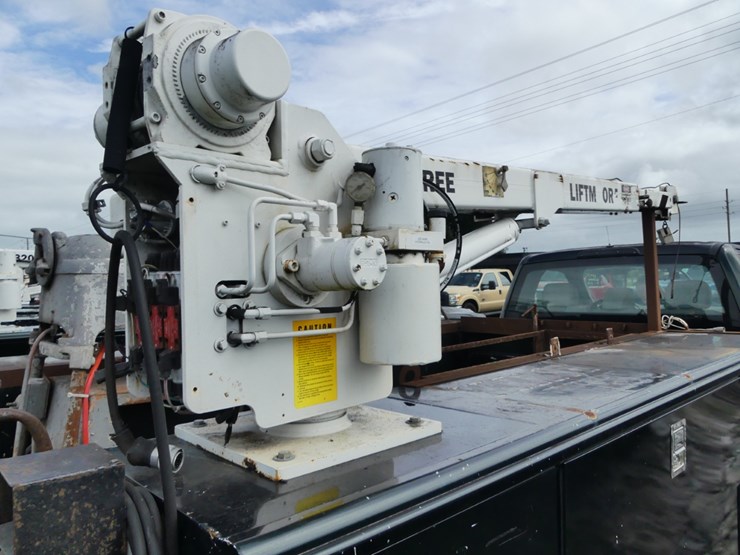 2019-ford-f350-xl-image-6