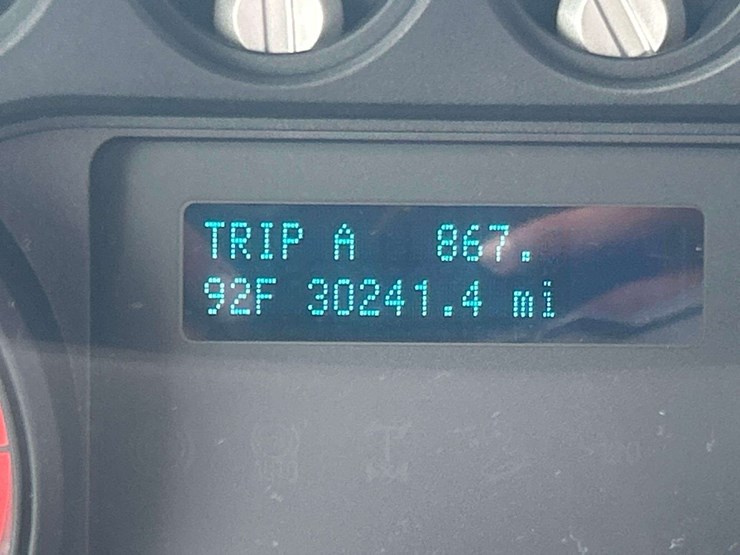 2016-ford-f550-image-7