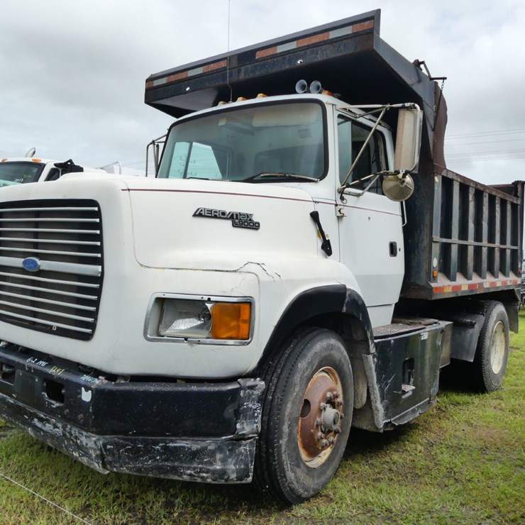 1995 FORD L