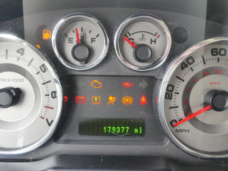 2009-ford-edge-image-13