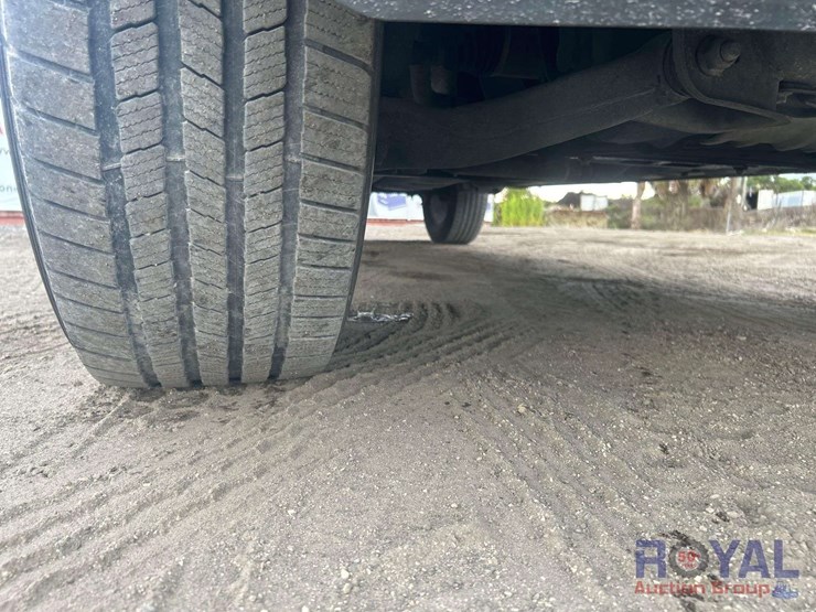 2016-ford-f150-image-35