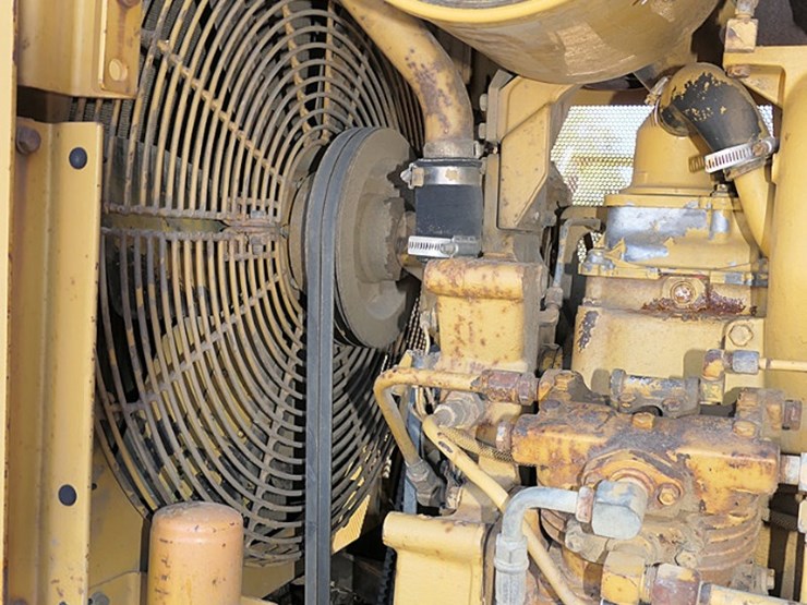1992-caterpillar-it28b-image-21