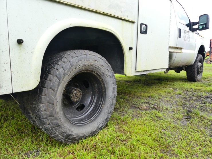 2016-ford-f350-xl-image-6