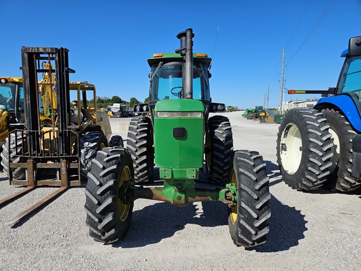 1986-john-deere-4050-image-2