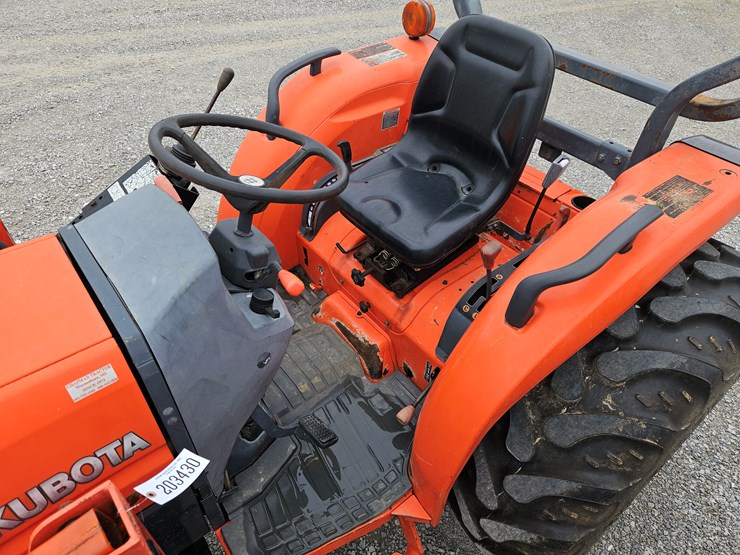 kubota-l3830-image-6