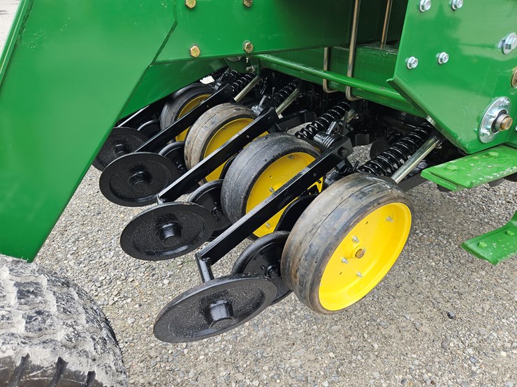 1994-john-deere-750-image-12