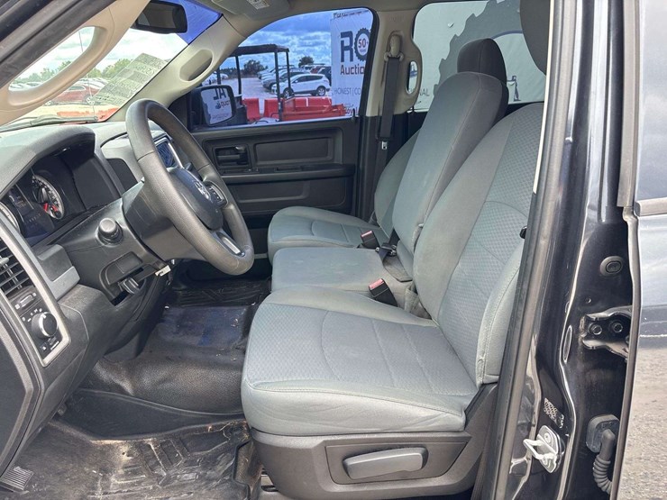2019-dodge-ram-1500-image-13