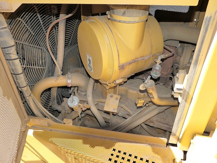 1998-caterpillar-d6r-image-27