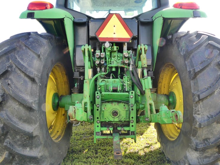 john-deere-7130-image-5