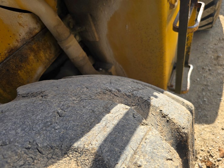 caterpillar-966b-image-74