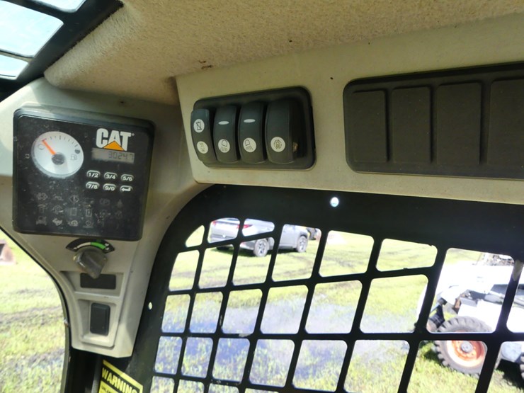 caterpillar-259d-image-13