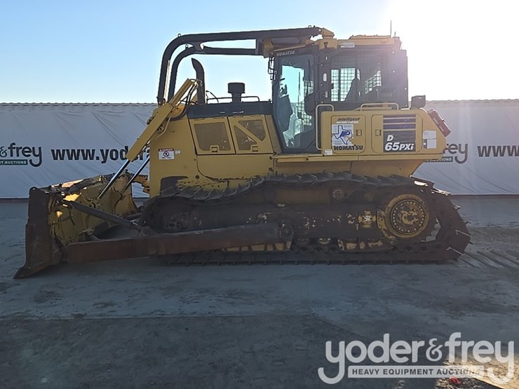 2019-komatsu-d65pxi-18-image-2