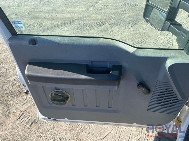 2016-ford-f450-image-10