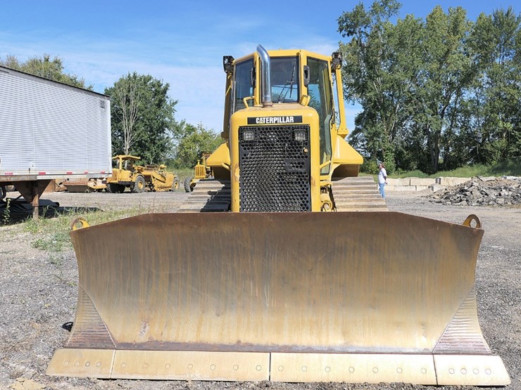 2004-caterpillar-d5n-image-7