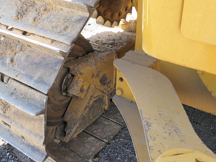 2004-caterpillar-d5n-image-17